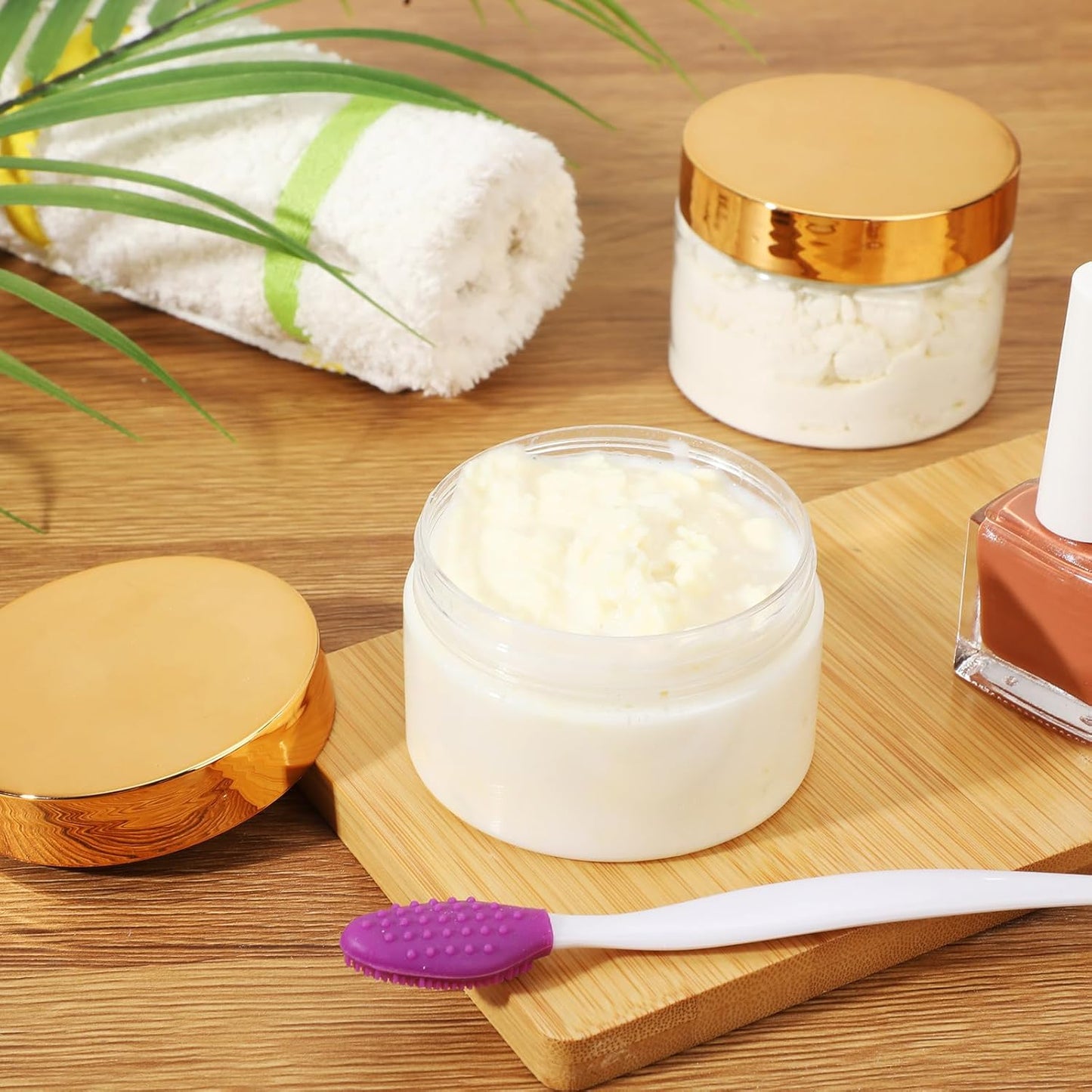 Patelai 4 Pieces Round Wide-mouth Leak Proof Plastic Container Jars with Lids for Travel Storage Makeup Beauty Products Face Creams Oils Salves Ointments DIY Making(4 Ounce,Clear)