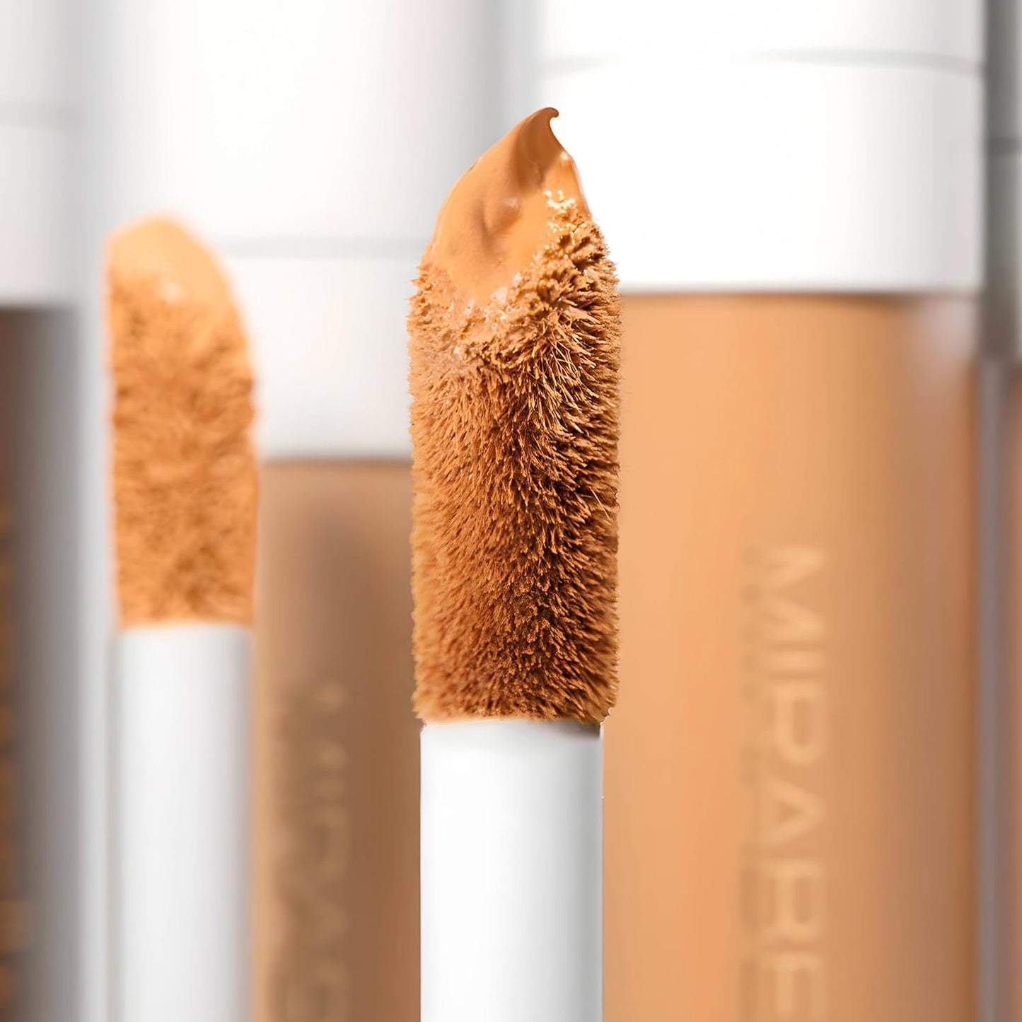 Mirabella Invincible For All Perfecting Under Eye Concealer Full Coverage - Hydrating Makeup Concealer for Dark Circles, Fine Lines & Wrinkles w/Hyaluronic Acid - Light L90