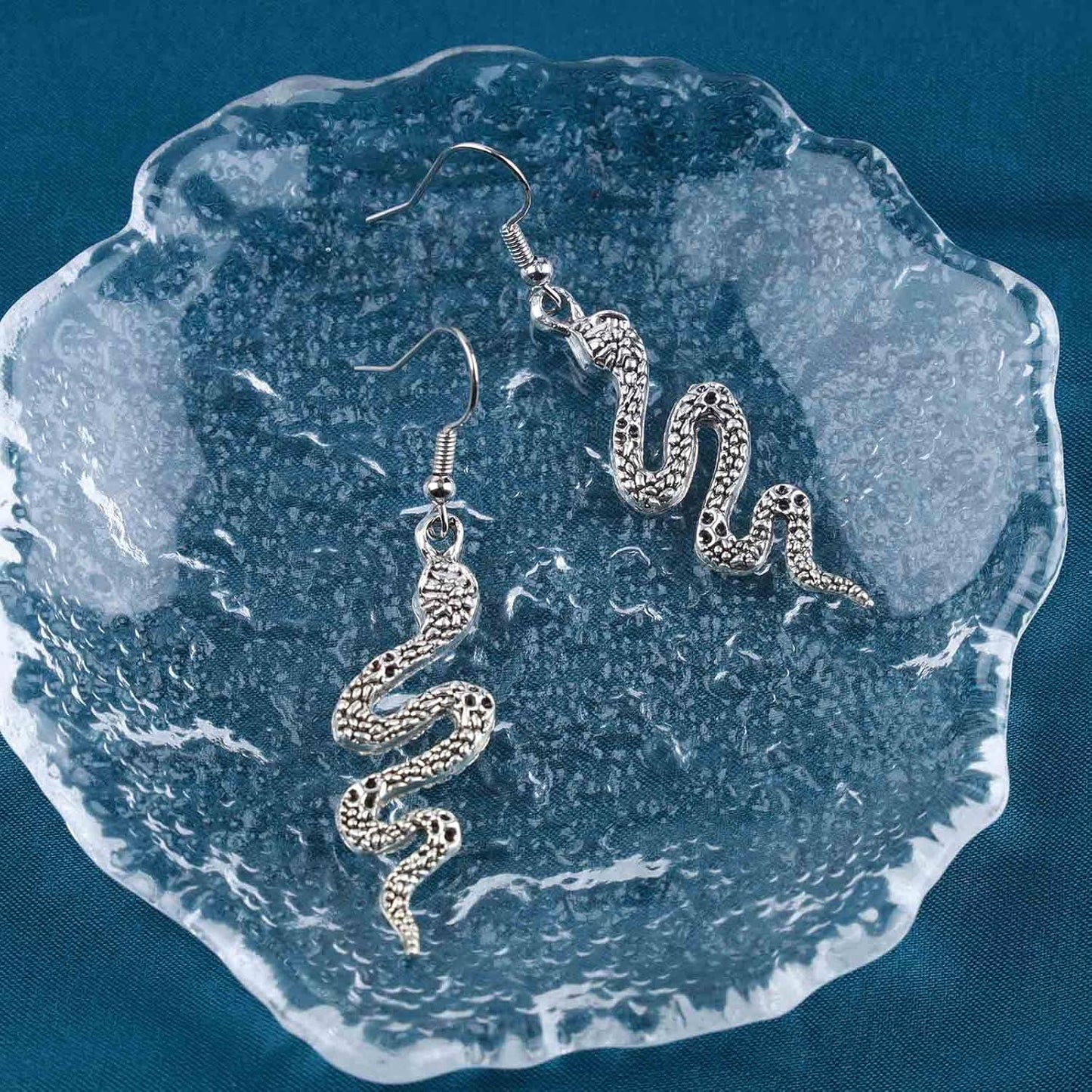 Punk Snake Drop Earrings Silver Snake Stud Earrings Gothic Animal Snake Earrings Long Serpent Hook Earrings Jewelry for Women