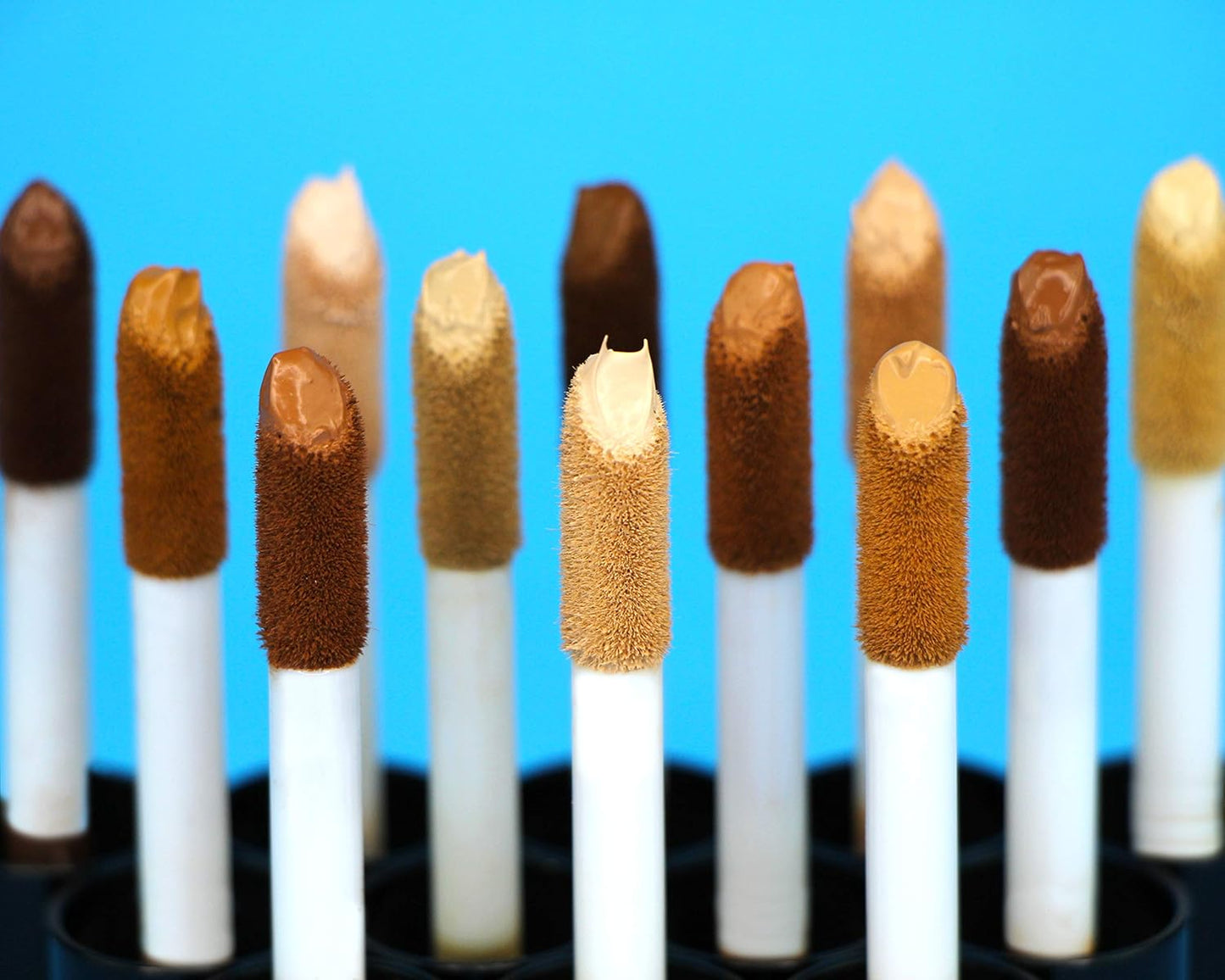 L.A. COLORS Ultimate Cover Concealer- Almond, 0.13 Fl Oz